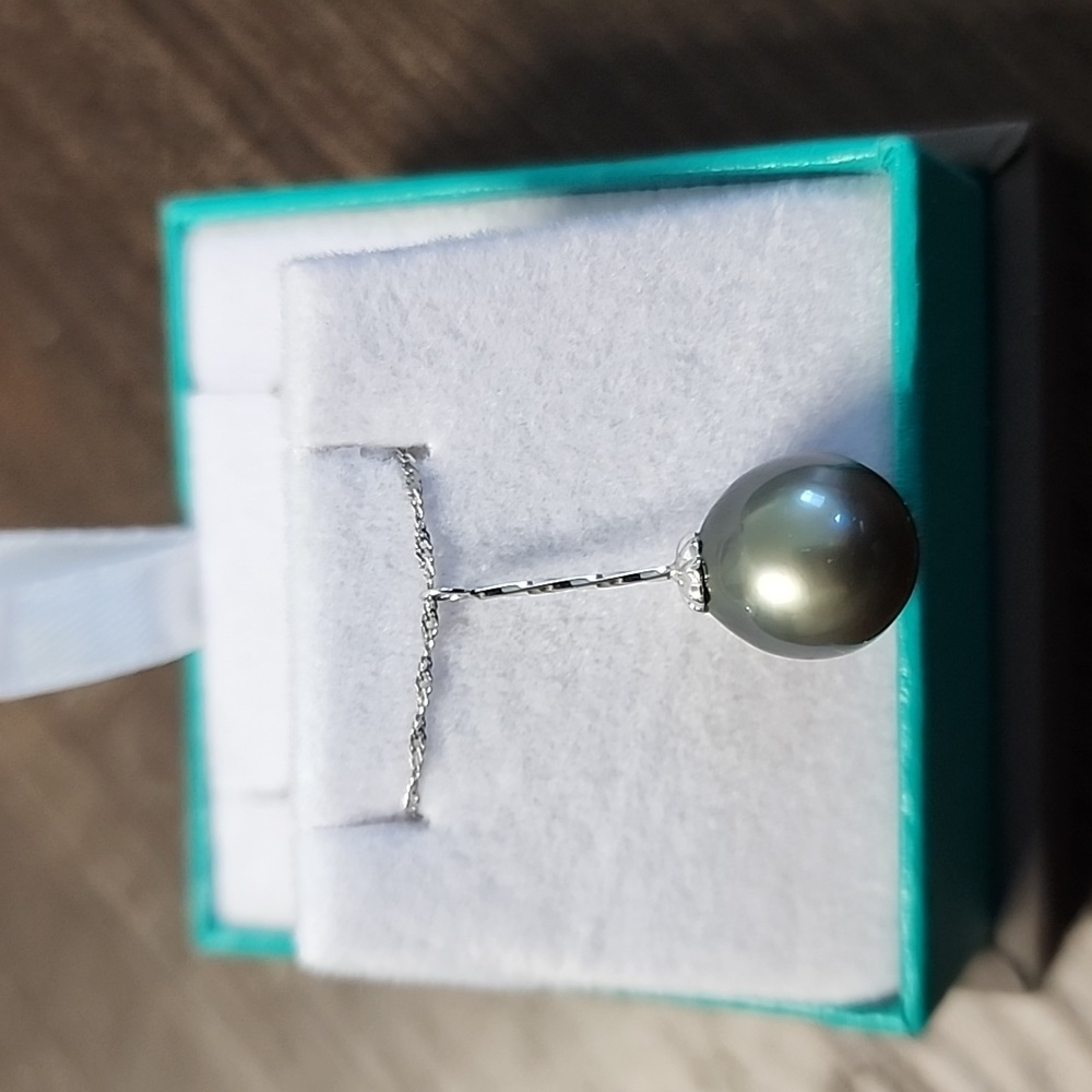 Effy 14k white gold tahitian pearl necklace